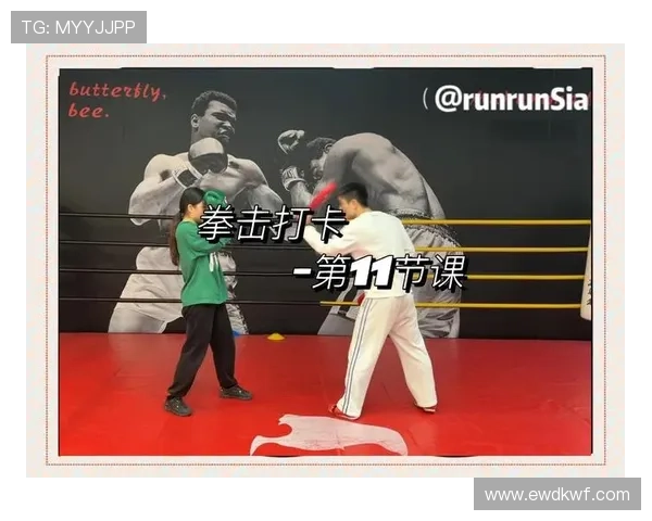 拳击技术深度解析：从基本技巧到高级战术的全面剖析与应用