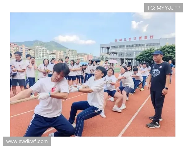 用镜头记录青春激情展现运动之美感受团队力量与拼搏精神